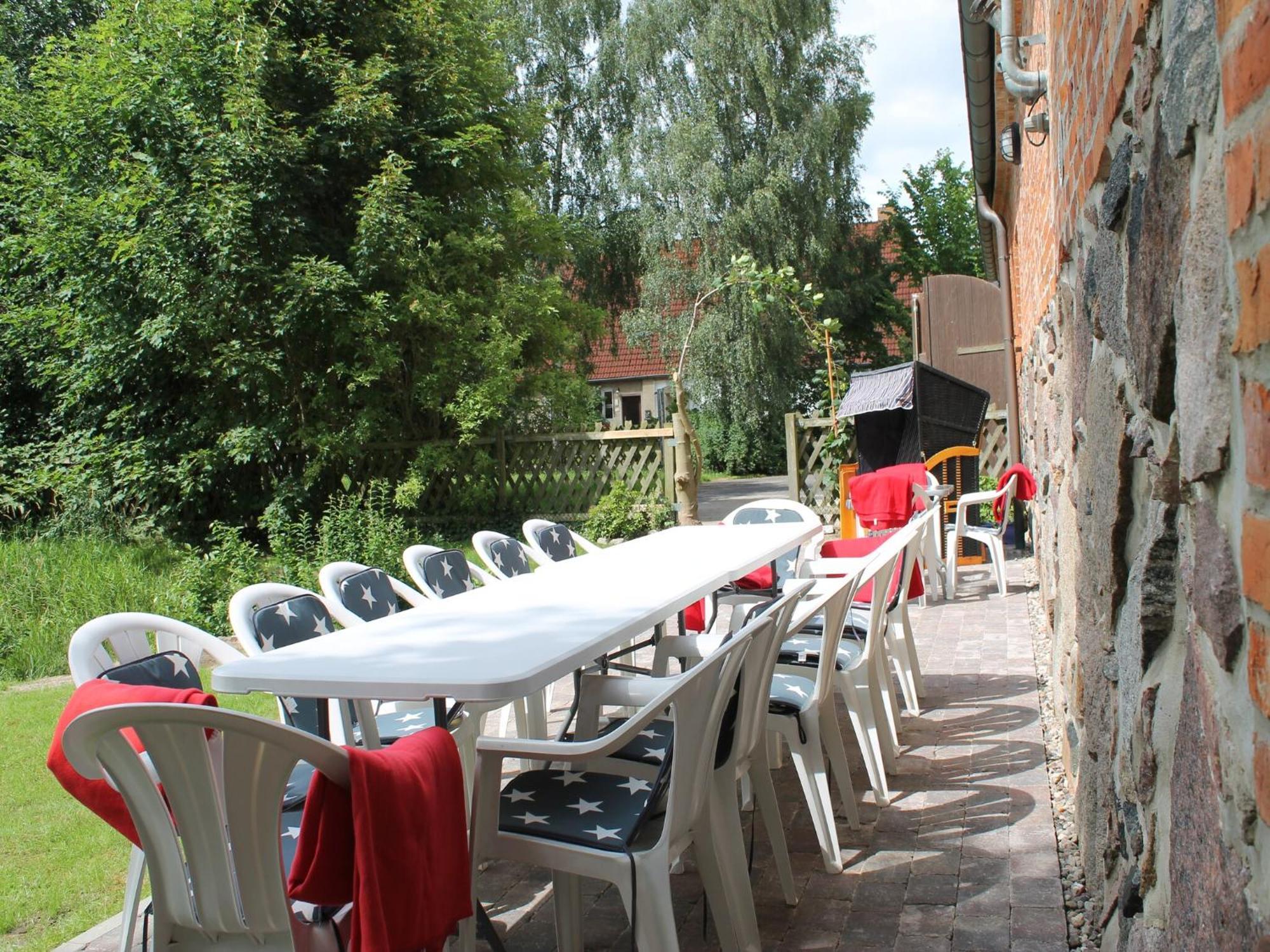 Willa Mansion In Gressow With Terrace Garden Bbq Pond Bicycles Zewnętrze zdjęcie